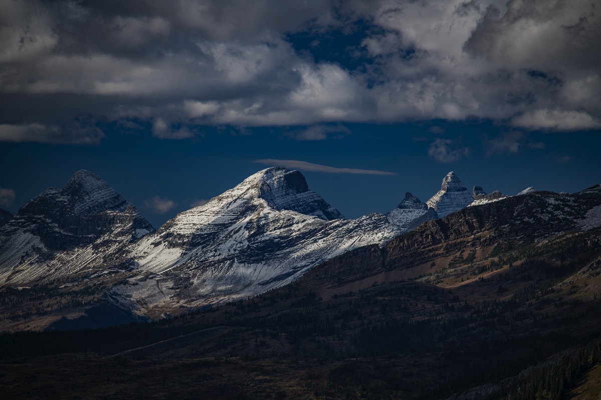 Distant peaks from Highline Trail