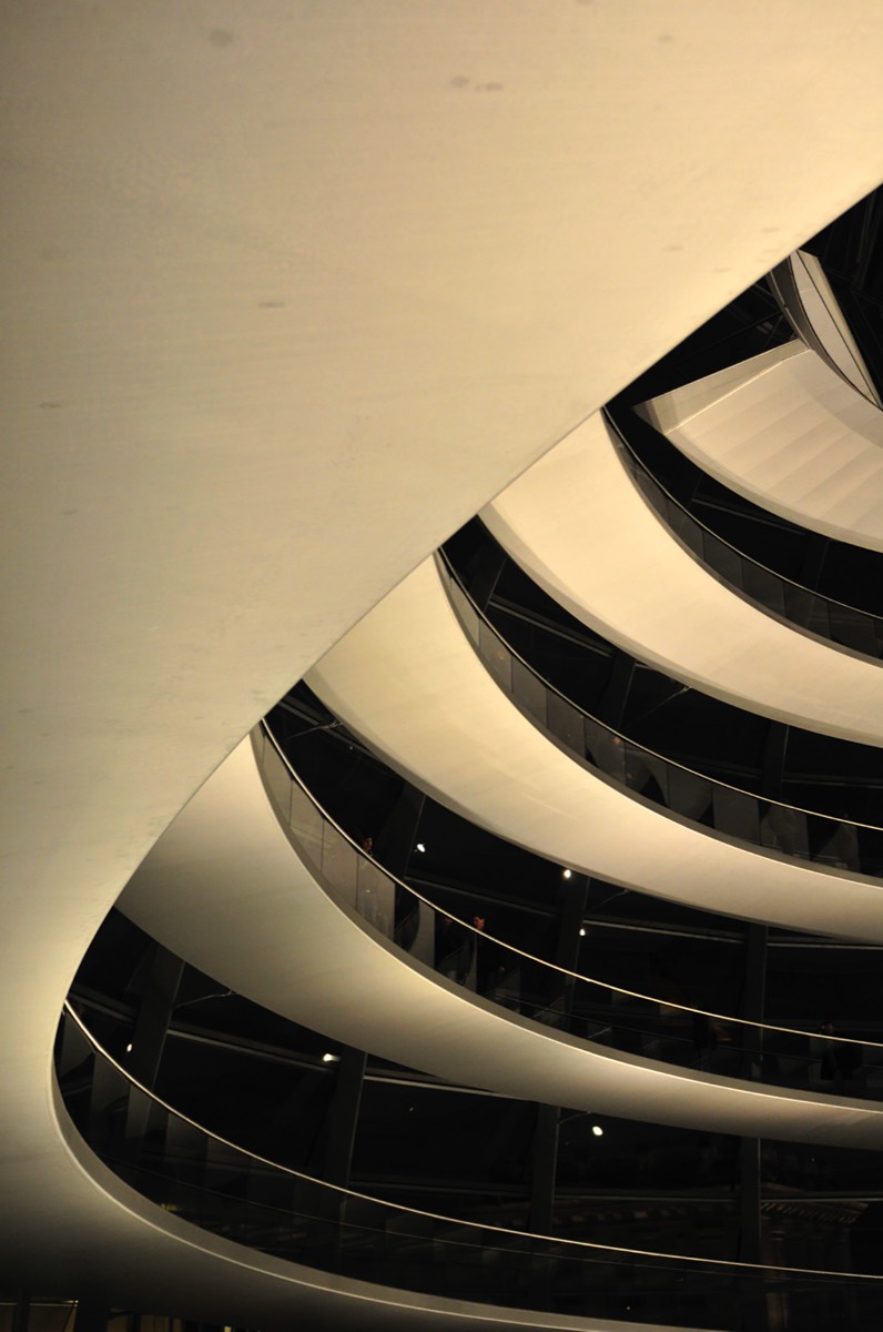  Reichstag Building